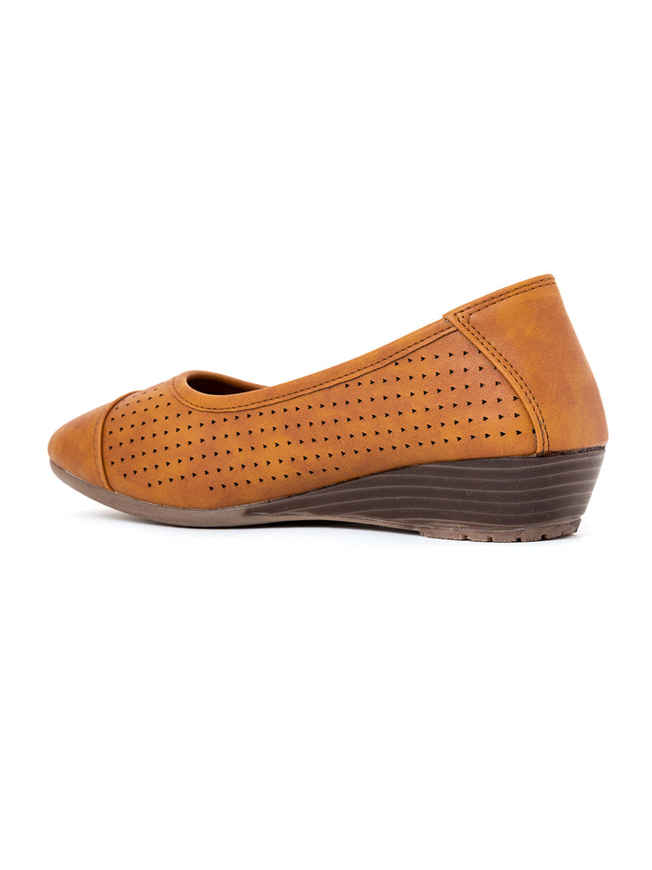Khadim Sharon Casual Pump Shoe Heels for Women