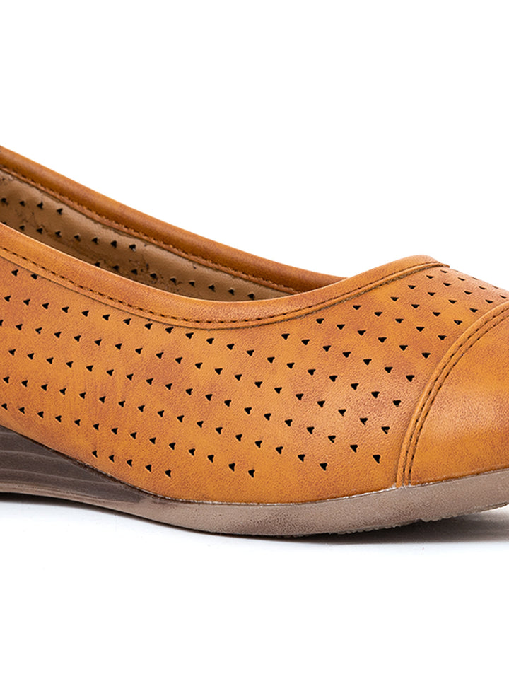 Khadim Sharon Casual Pump Shoe Heels for Women