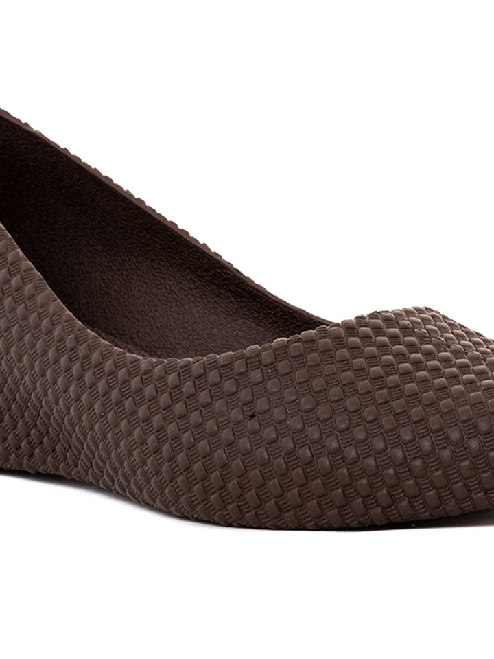 Khadim Waves Washable Wedge Heel Pump Shoe for Women