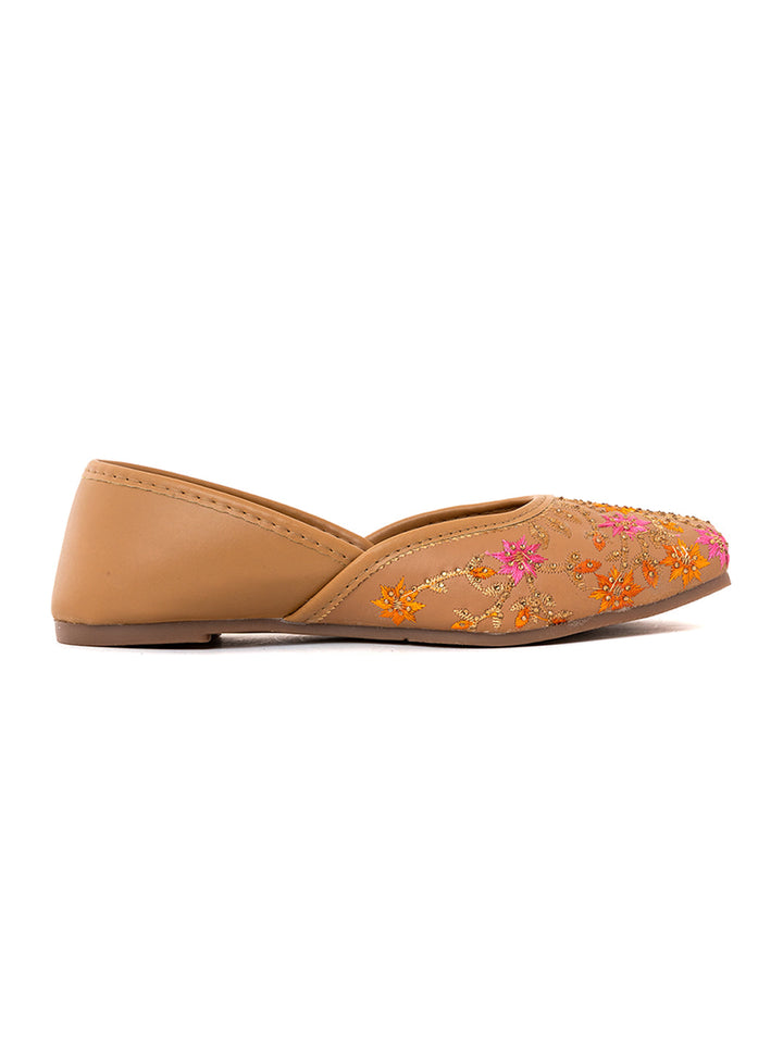 Khadim Nagra Jutti for Women
