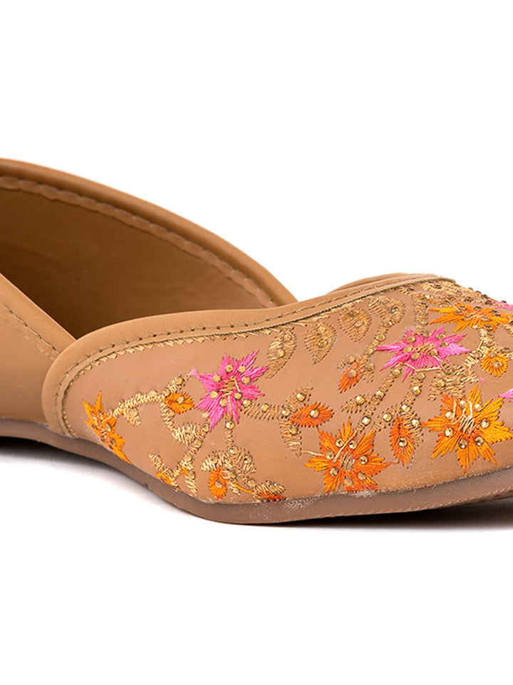Khadim Nagra Jutti for Women